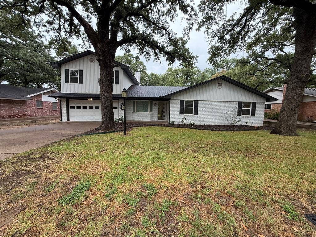 1515 Cherokee Street, Arlington, TX 76012 1515 Cherokee Street, Arlington, TX 76012