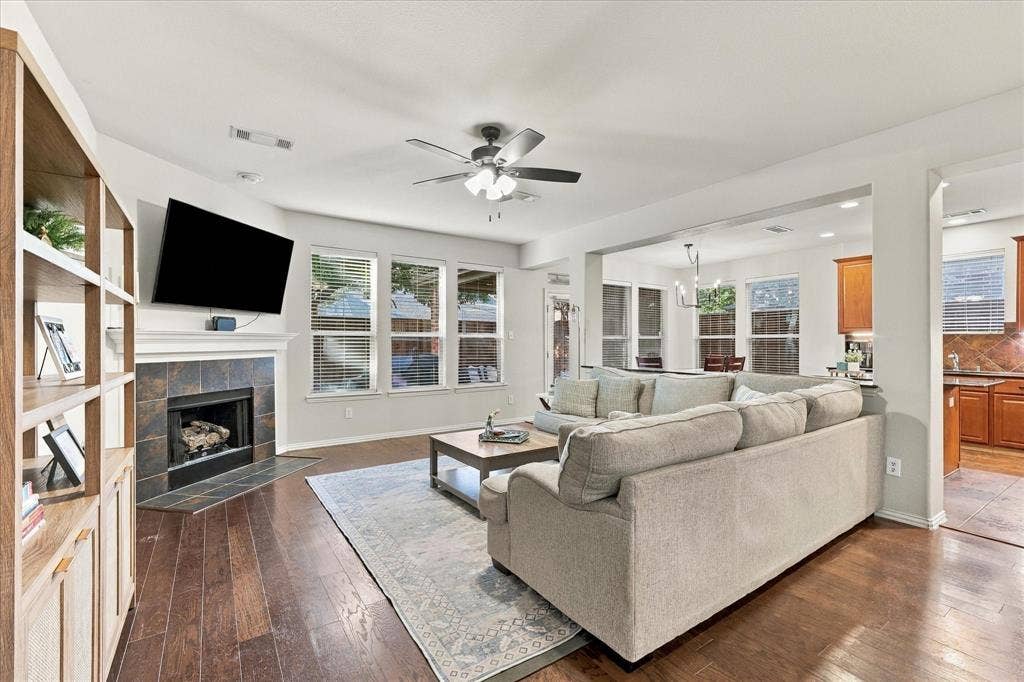 10621 Matador Drive, McKinney, TX 75072 10621 Matador Drive, McKinney, TX 75072