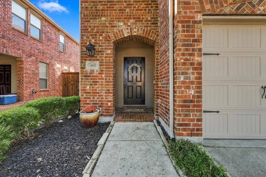 10621 Matador Drive, McKinney, TX 75072 10621 Matador Drive, McKinney, TX 75072