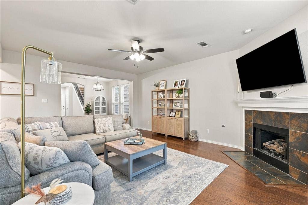 10621 Matador Drive, McKinney, TX 75072 10621 Matador Drive, McKinney, TX 75072