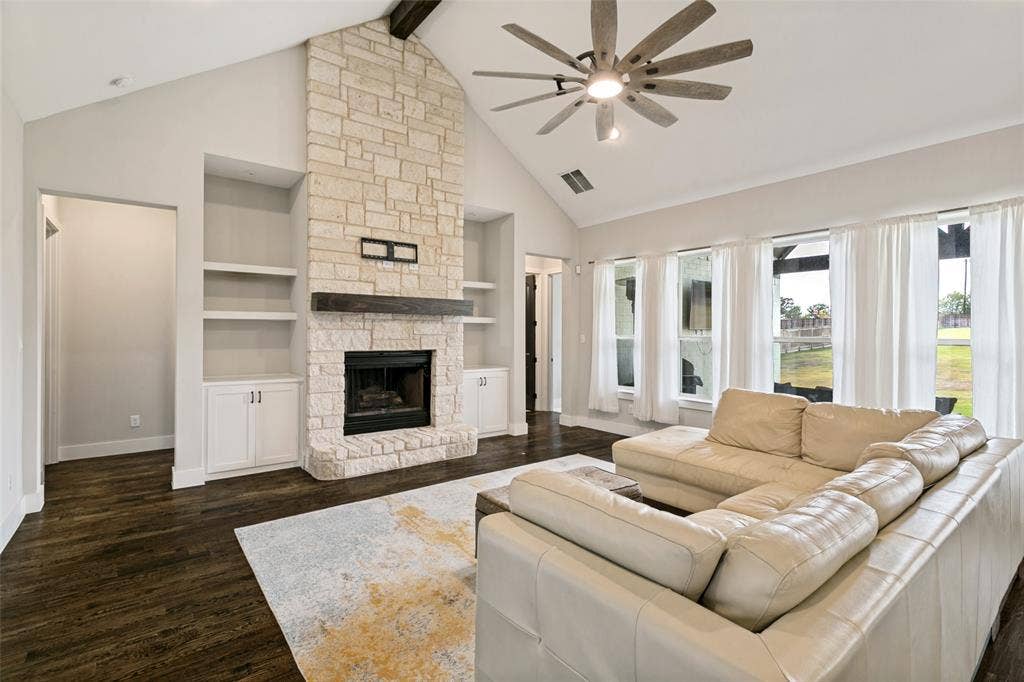 1025 Aledo Ridge Court, Fort Worth, TX 76108 1025 Aledo Ridge Court, Fort Worth, TX 76108
