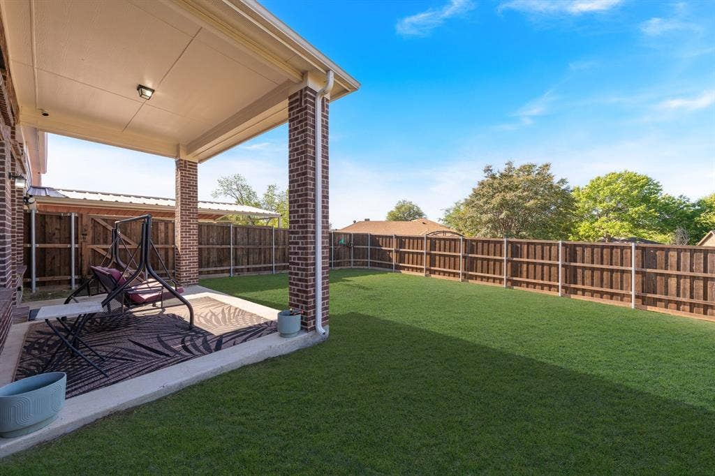 2901 Regents Park Lane, Garland, TX 75043 2901 Regents Park Lane, Garland, TX 75043