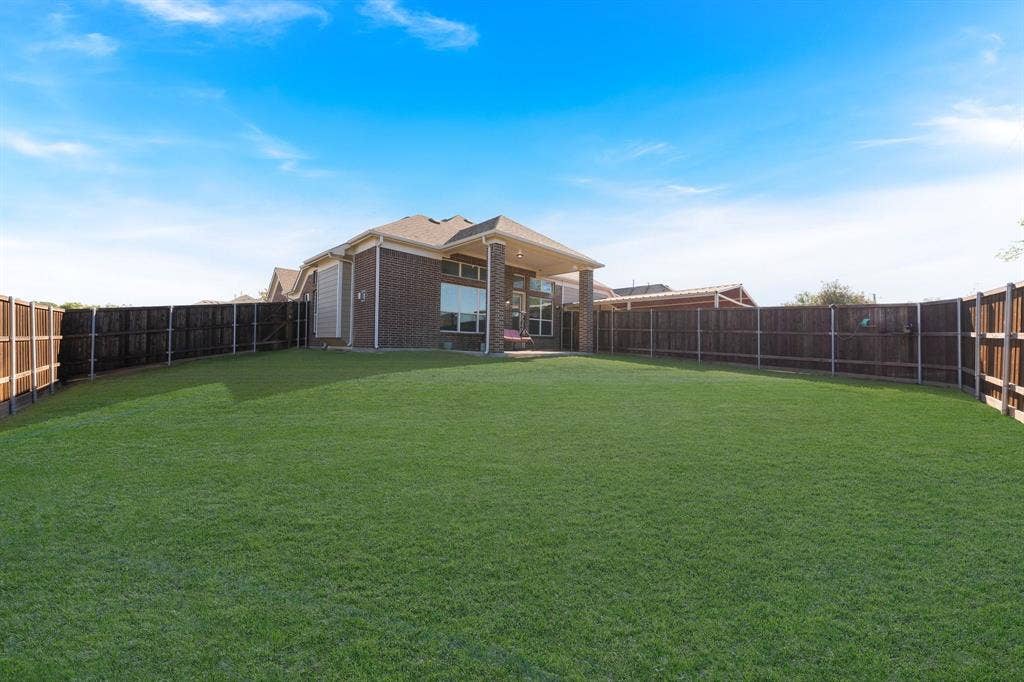 2901 Regents Park Lane, Garland, TX 75043 2901 Regents Park Lane, Garland, TX 75043