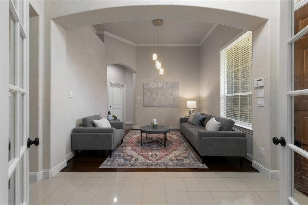 2901 Regents Park Lane, Garland, TX 75043 Formal Living or additional flex space