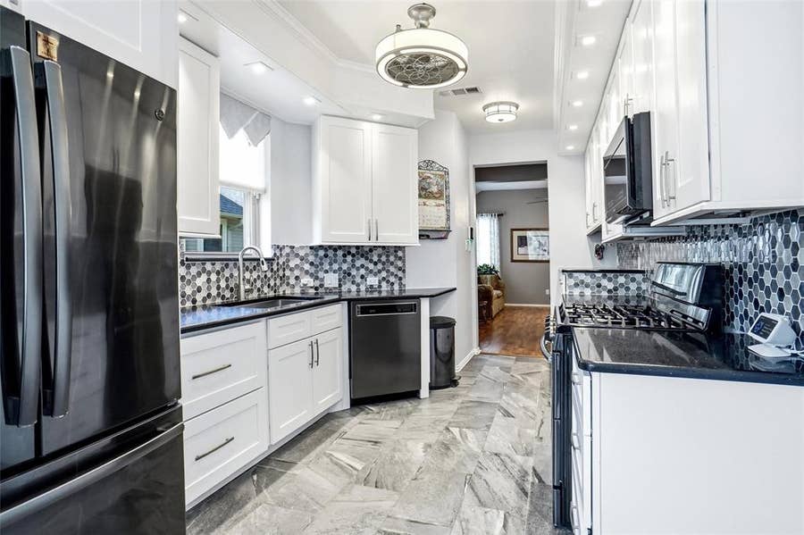 Property photo for 6951 Chaco Trail, Fort Worth, TX
