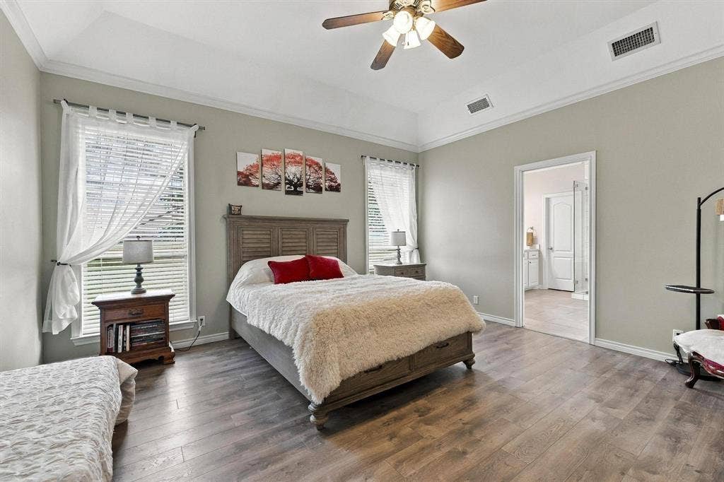 1422 County Road 377, Van Alstyne, TX 75495