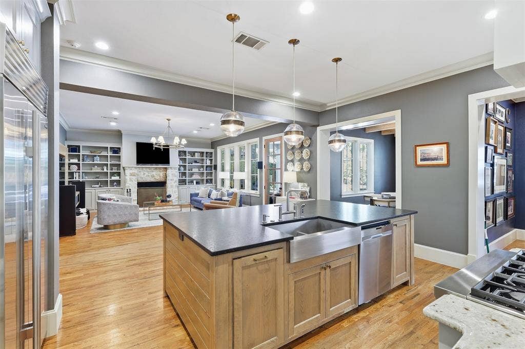 3057 Elm River Drive, Fort Worth, TX 76116 3057 Elm River Drive, Fort Worth, TX 76116