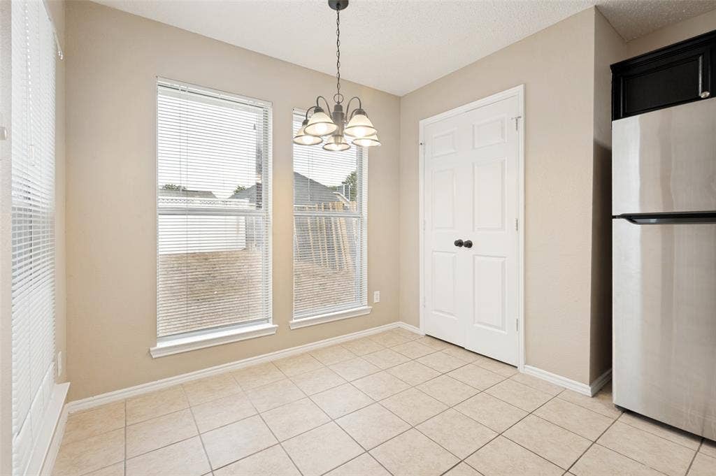 1512 Manitoba Lane, Glenn Heights, TX 75154 1512 Manitoba Lane, Glenn Heights, TX 75154