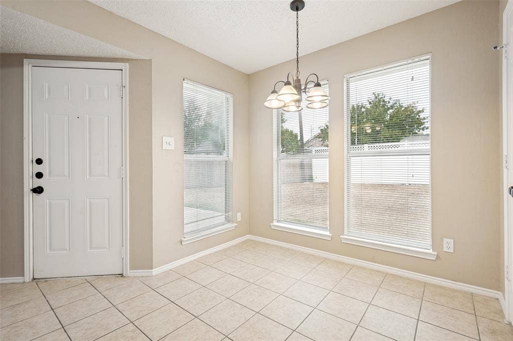 1512 Manitoba Lane, Glenn Heights, TX 75154 1512 Manitoba Lane, Glenn Heights, TX 75154