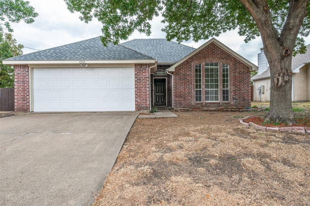 1512 Manitoba Lane, Glenn Heights, TX 75154 1512 Manitoba Lane, Glenn Heights, TX 75154