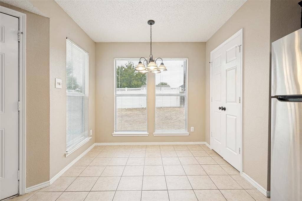 1512 Manitoba Lane, Glenn Heights, TX 75154 1512 Manitoba Lane, Glenn Heights, TX 75154