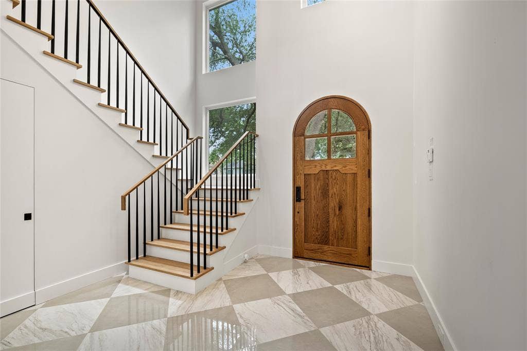 8730 Rexford Drive, Dallas, TX 75209 8730 Rexford Drive, Dallas, TX 75209