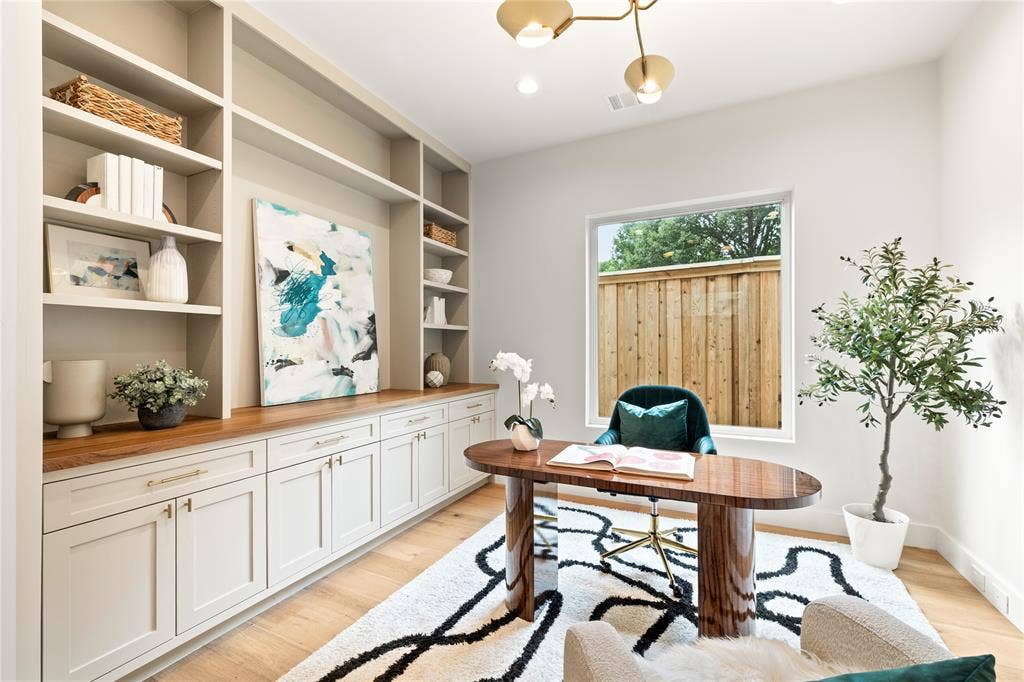 8730 Rexford Drive, Dallas, TX 75209 8730 Rexford Drive, Dallas, TX 75209