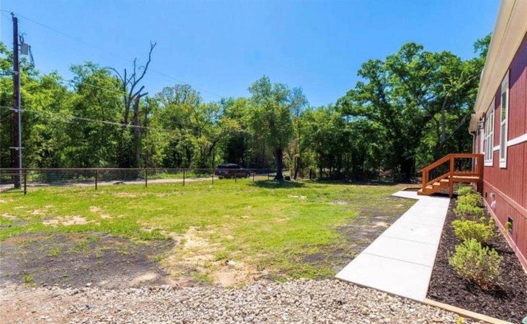 210 Grubbs Lane, Gun Barrel City, TX 75156