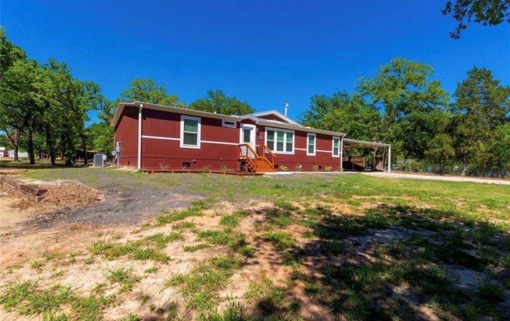 210 Grubbs Lane, Gun Barrel City, TX 75156