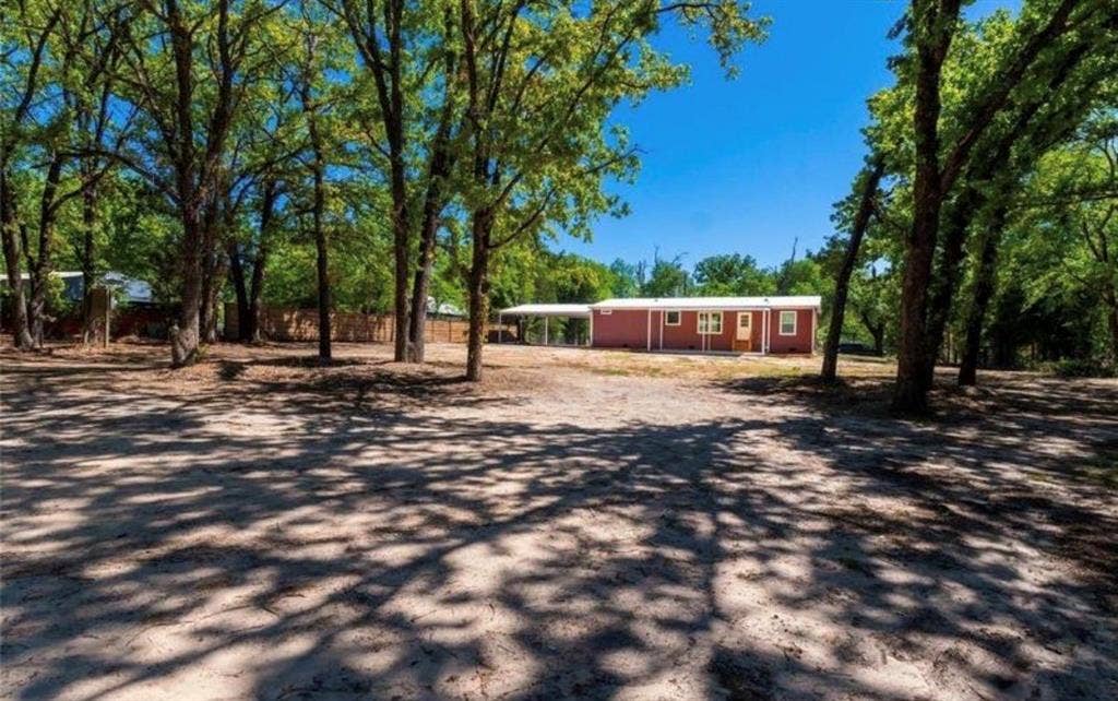 210 Grubbs Lane, Gun Barrel City, TX 75156