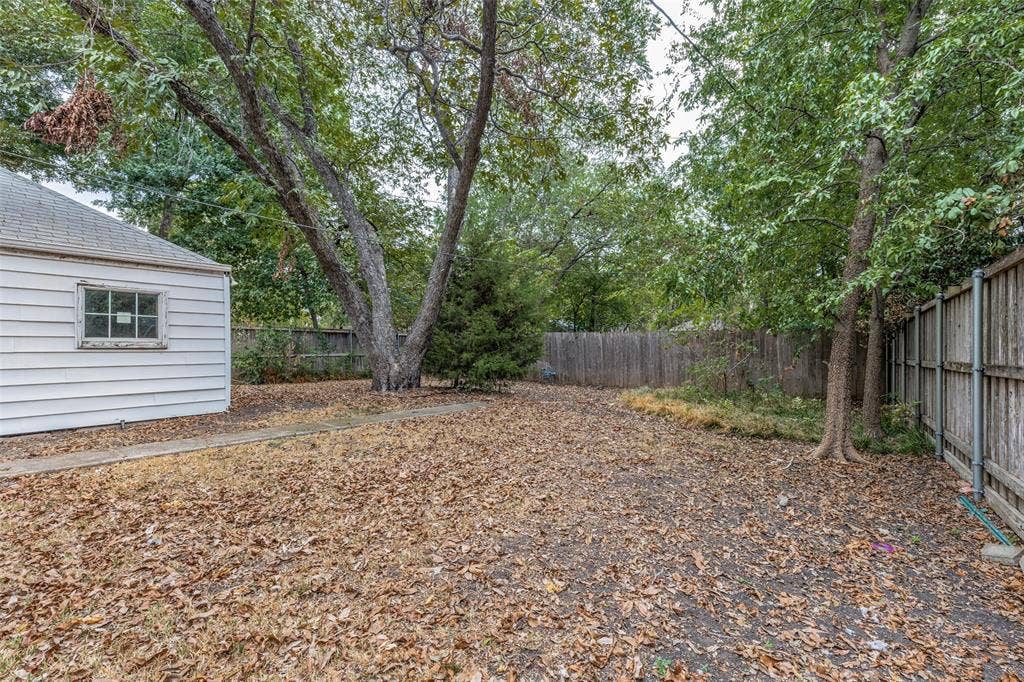 8714 Forest Hills Boulevard, Dallas, TX 75218 8714 Forest Hills Boulevard, Dallas, TX 75218
