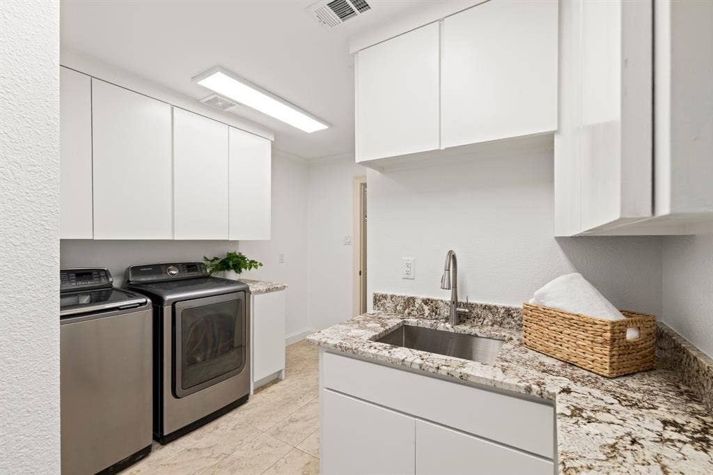 7031 Mason Dells Drive, Dallas, TX 75230