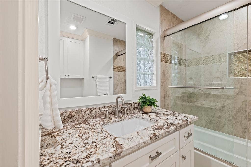 7031 Mason Dells Drive, Dallas, TX 75230