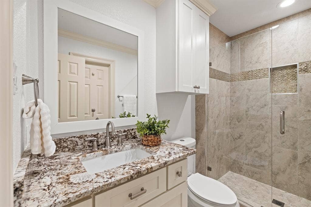 7031 Mason Dells Drive, Dallas, TX 75230