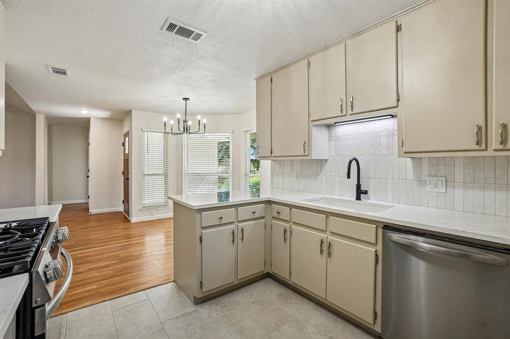 5885 Mitchell Saxon Road, Fort Worth, TX 76140 5885 Mitchell Saxon Road, Fort Worth, TX 76140