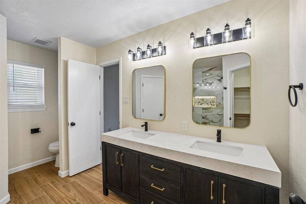 5885 Mitchell Saxon Road, Fort Worth, TX 76140 5885 Mitchell Saxon Road, Fort Worth, TX 76140