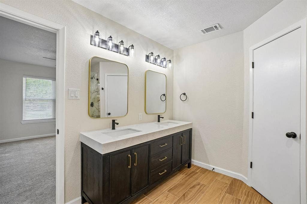 5885 Mitchell Saxon Road, Fort Worth, TX 76140 5885 Mitchell Saxon Road, Fort Worth, TX 76140