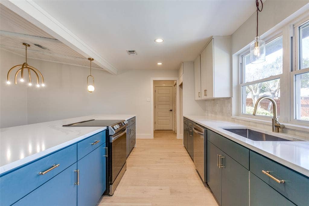 416 Bedford Drive, Richardson, TX 75080 416 Bedford Drive, Richardson, TX 75080