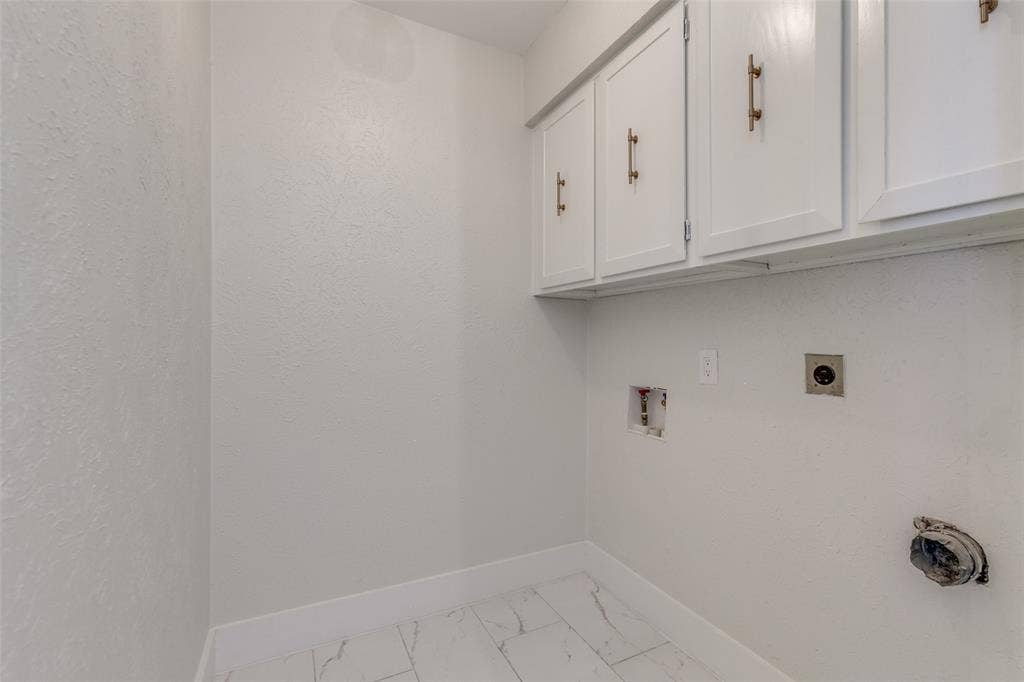 416 Bedford Drive, Richardson, TX 75080 416 Bedford Drive, Richardson, TX 75080