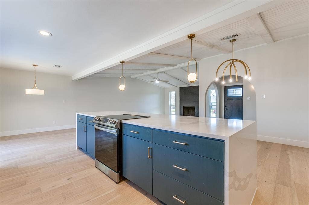 416 Bedford Drive, Richardson, TX 75080 416 Bedford Drive, Richardson, TX 75080