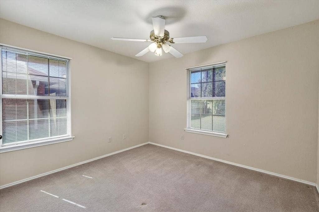 1204 S Bettie Street, Mabank, TX 75147 1204 S Bettie Street, Mabank, TX 75147
