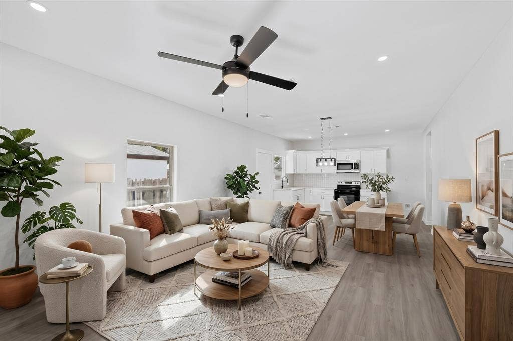 651 Ezekial Avenue, Dallas, TX 75217 Open-concept living space featuring wood-finish flooring, recessed lighting, and a ceiling fan