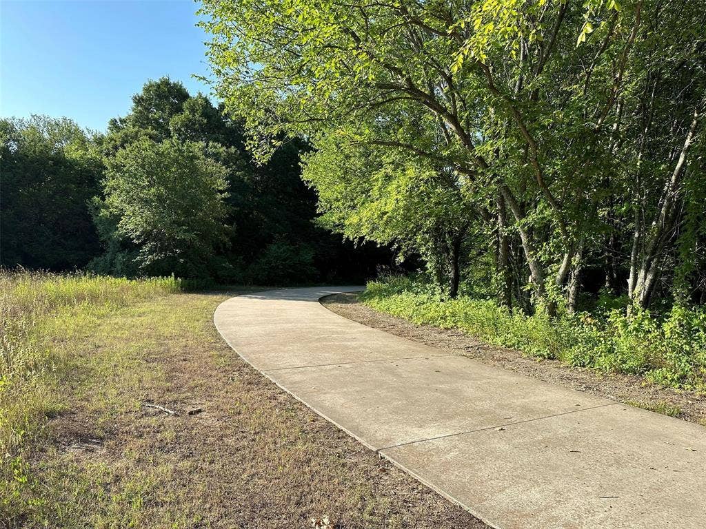 2318 Bent Bow Drive, Garland, TX 75044