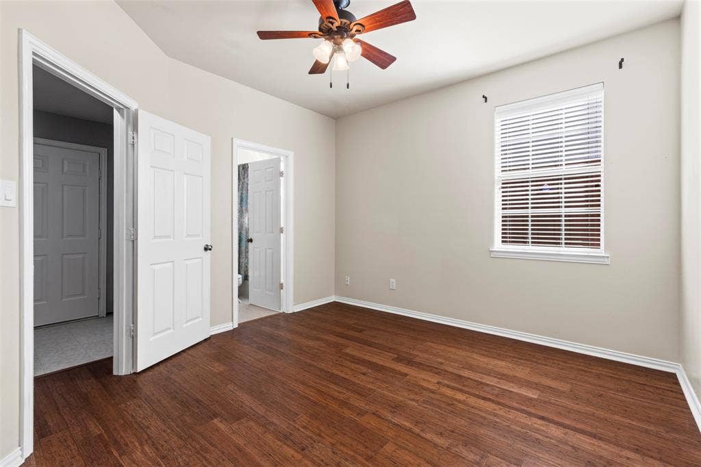 5401 Wolcott Place, Richardson, TX 75082 1st floor bedroom