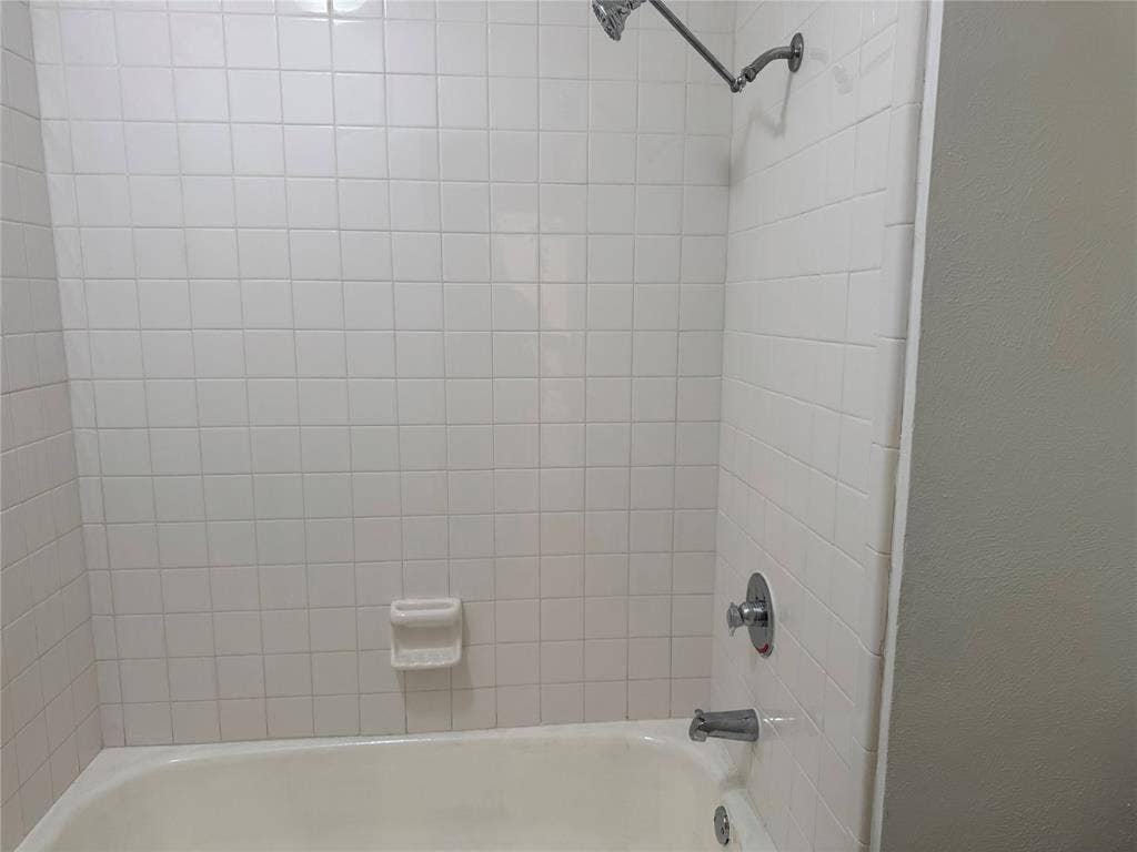 1715 Carolyn Way, Richardson, TX 75081 1715 Carolyn Way, Richardson, TX 75081