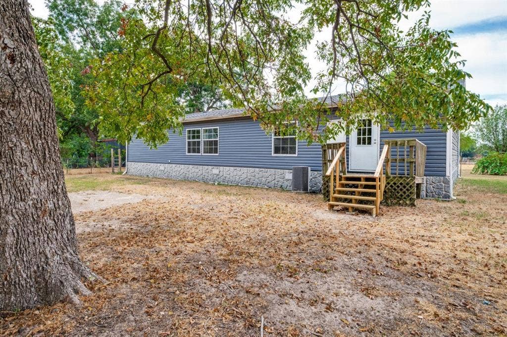 5294 County Road 4207, Campbell, TX 75422 5294 County Road 4207, Campbell, TX 75422
