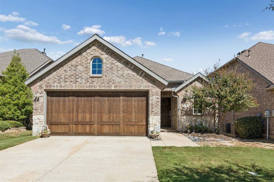 Property photo for 421 Catherine Lane, Argyle, TX