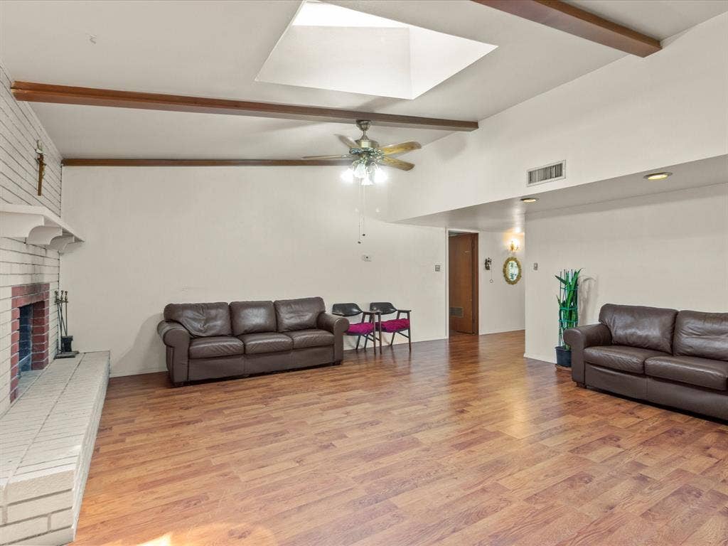 12341 Cedar Bend Drive, Dallas, TX 75244 12341 Cedar Bend Drive, Dallas, TX 75244