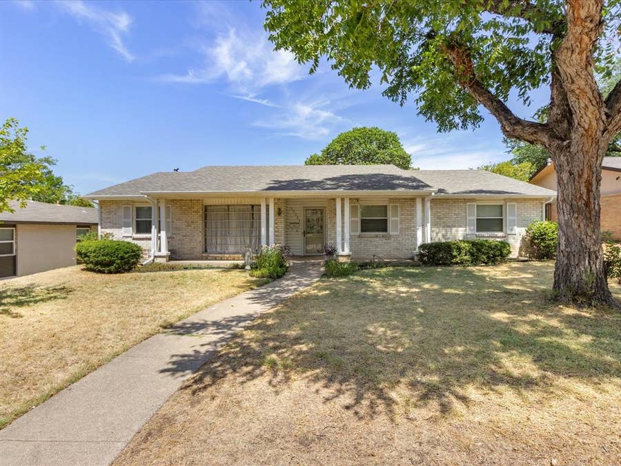 Property photo for 12341 Cedar Bend Drive, Dallas, TX
