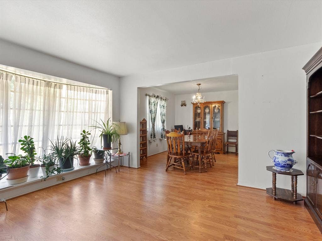 12341 Cedar Bend Drive, Dallas, TX 75244 12341 Cedar Bend Drive, Dallas, TX 75244