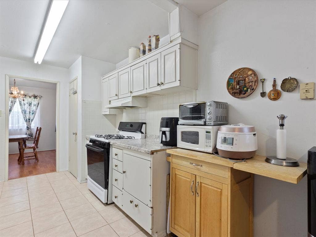 12341 Cedar Bend Drive, Dallas, TX 75244 12341 Cedar Bend Drive, Dallas, TX 75244
