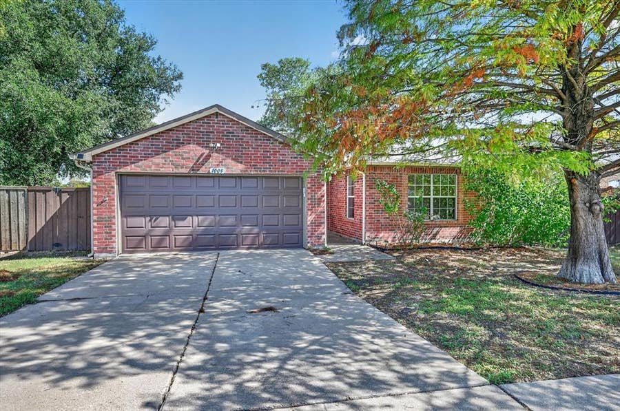 Property photo for 1005 Lake Trail Drive, Little Elm, TX