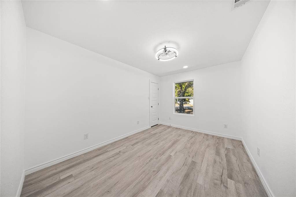 12924 Mitchell Drive, Balch Springs, TX 75180 bedroom 4