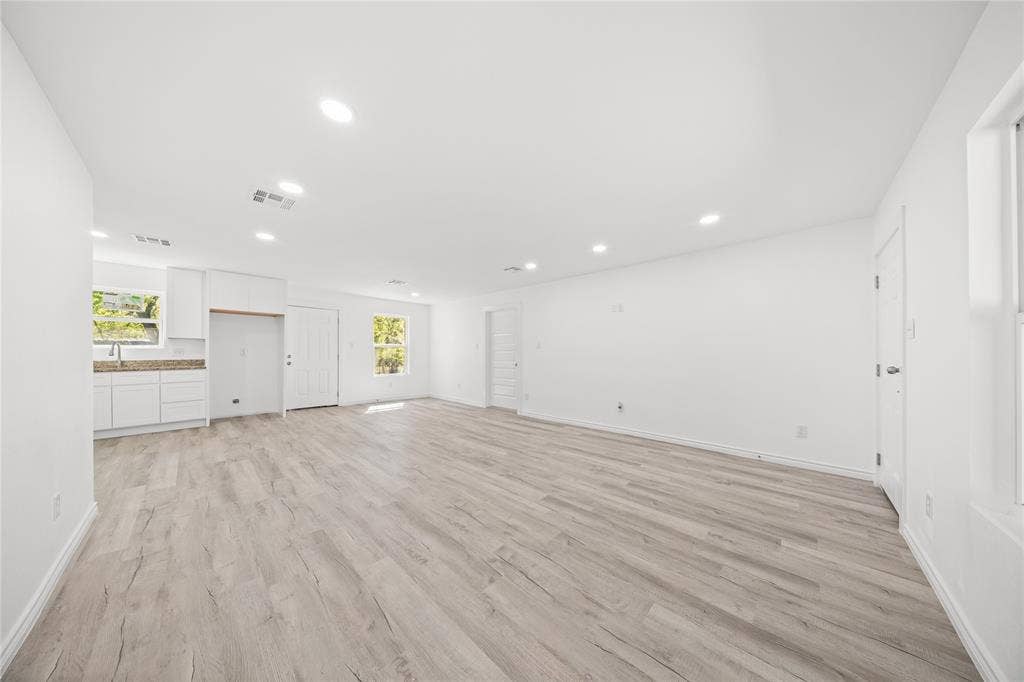 12924 Mitchell Drive, Balch Springs, TX 75180 12924 Mitchell Drive, Balch Springs, TX 75180