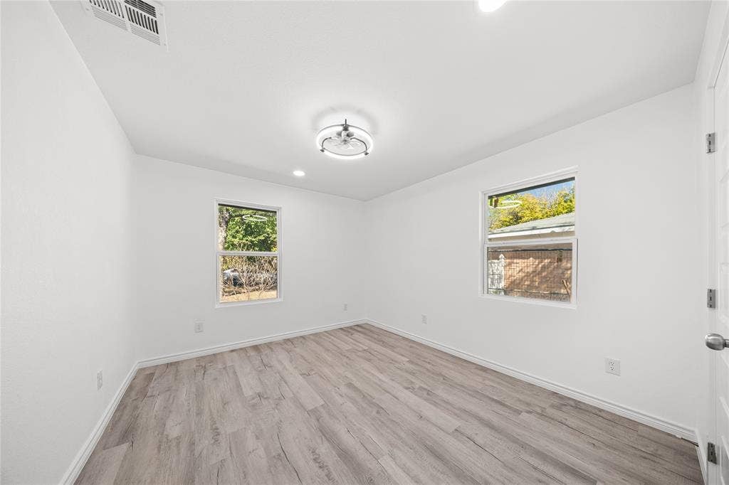 12924 Mitchell Drive, Balch Springs, TX 75180 bedroom 3