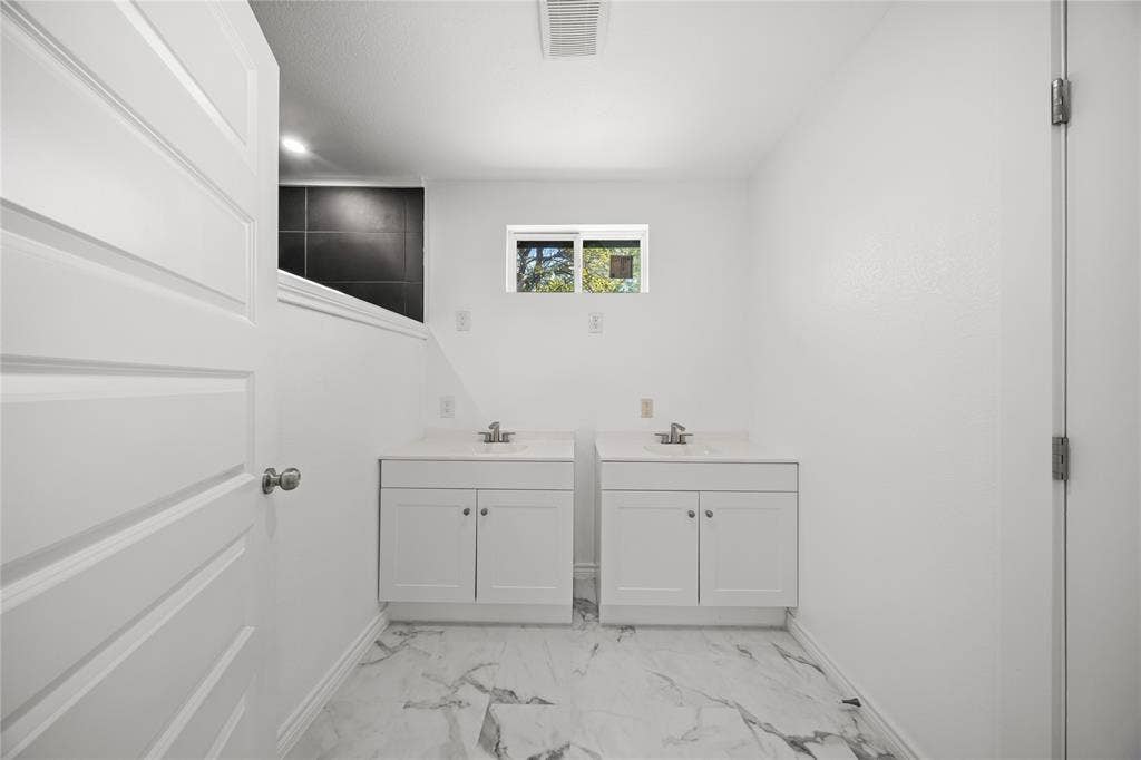 12924 Mitchell Drive, Balch Springs, TX 75180 12924 Mitchell Drive, Balch Springs, TX 75180