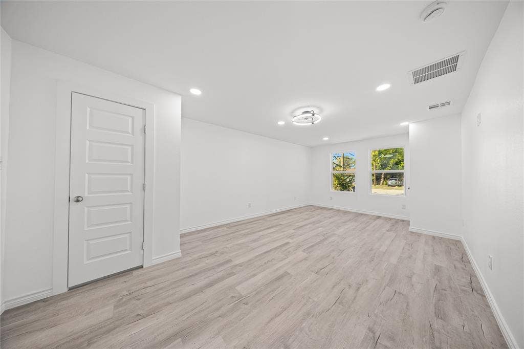 12924 Mitchell Drive, Balch Springs, TX 75180 12924 Mitchell Drive, Balch Springs, TX 75180