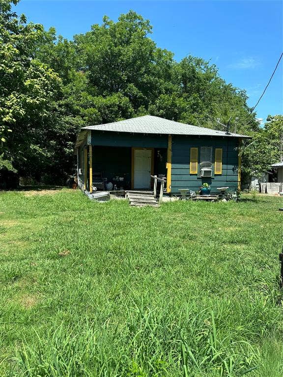 Property photo for 441 NW 3rd Street, Cooper, TX