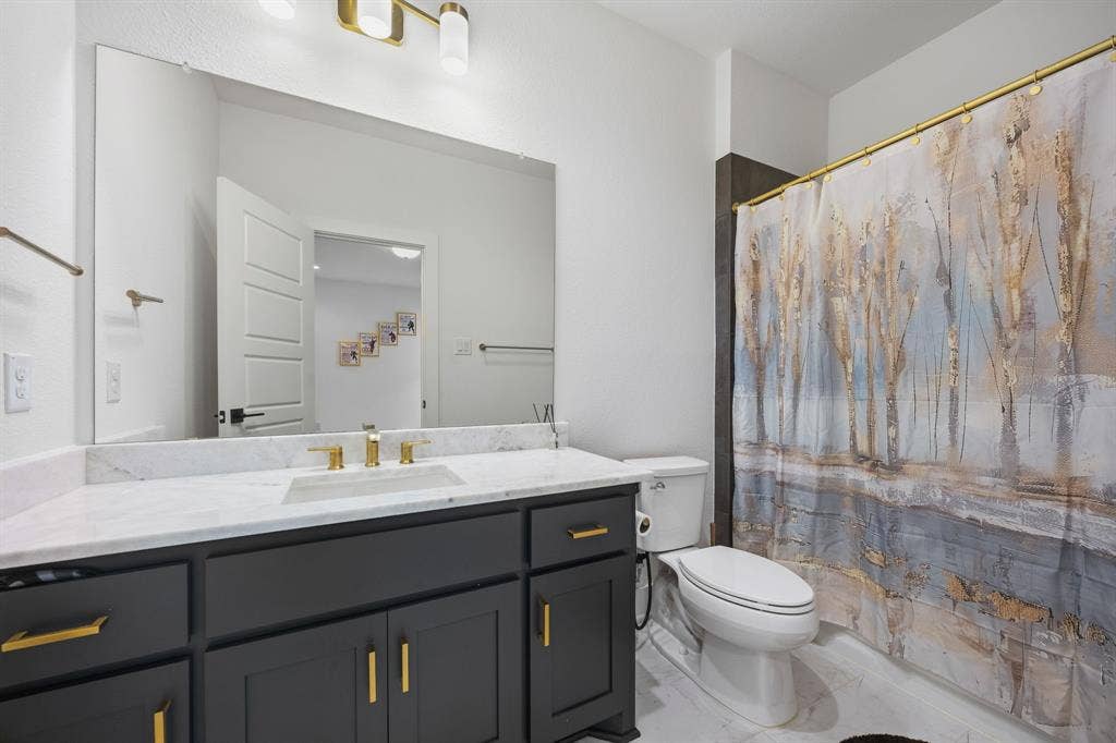 10472 Milkweed Court, Frisco, TX 75035 10472 Milkweed Court, Frisco, TX 75035