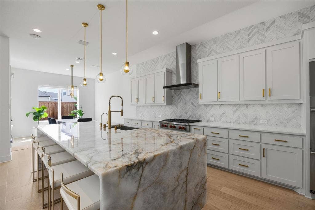 10472 Milkweed Court, Frisco, TX 75035 10472 Milkweed Court, Frisco, TX 75035